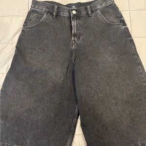 “Super Baggy” Gray Denim Shorts